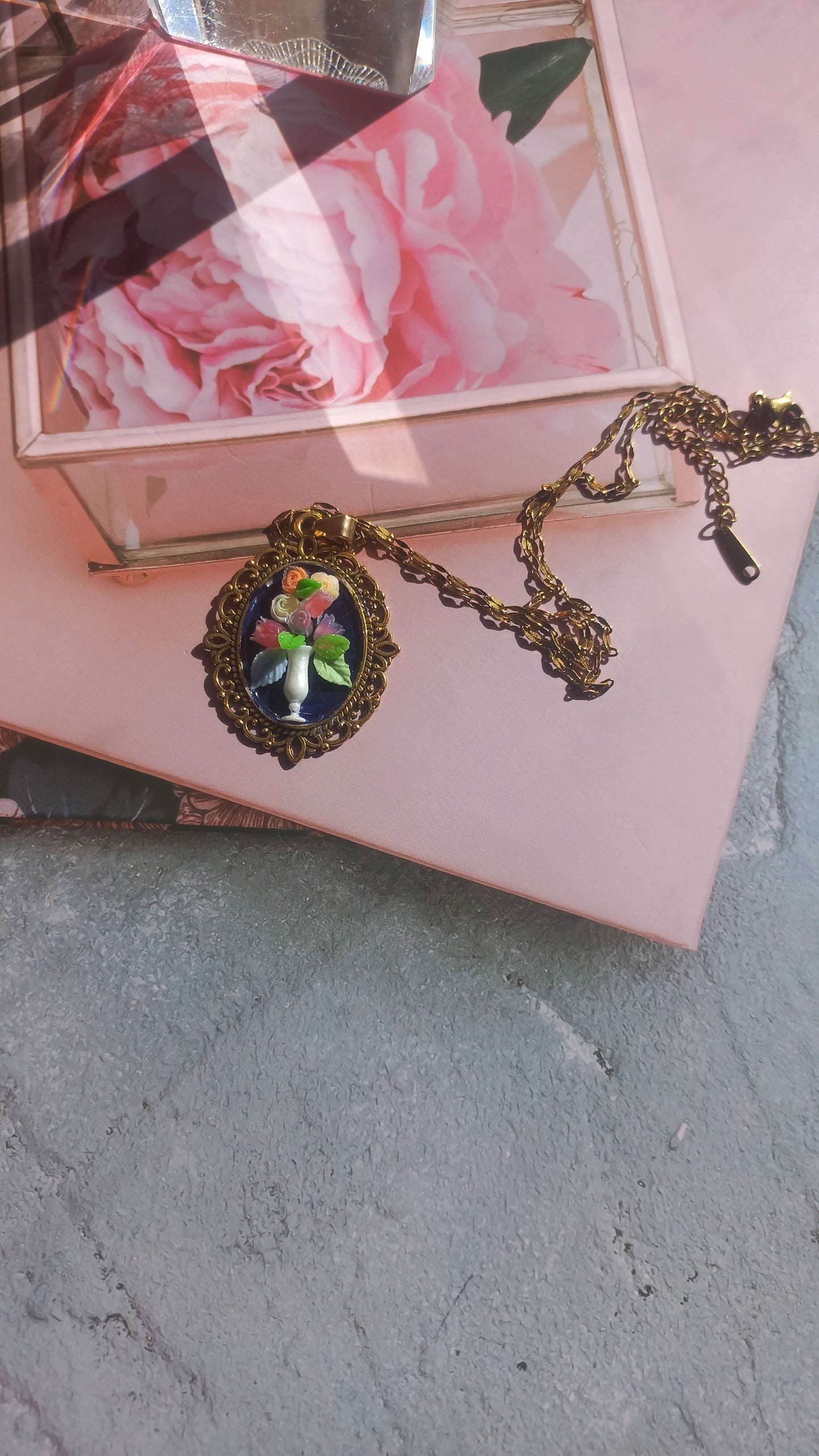 Vintage brass pendant with flower vase