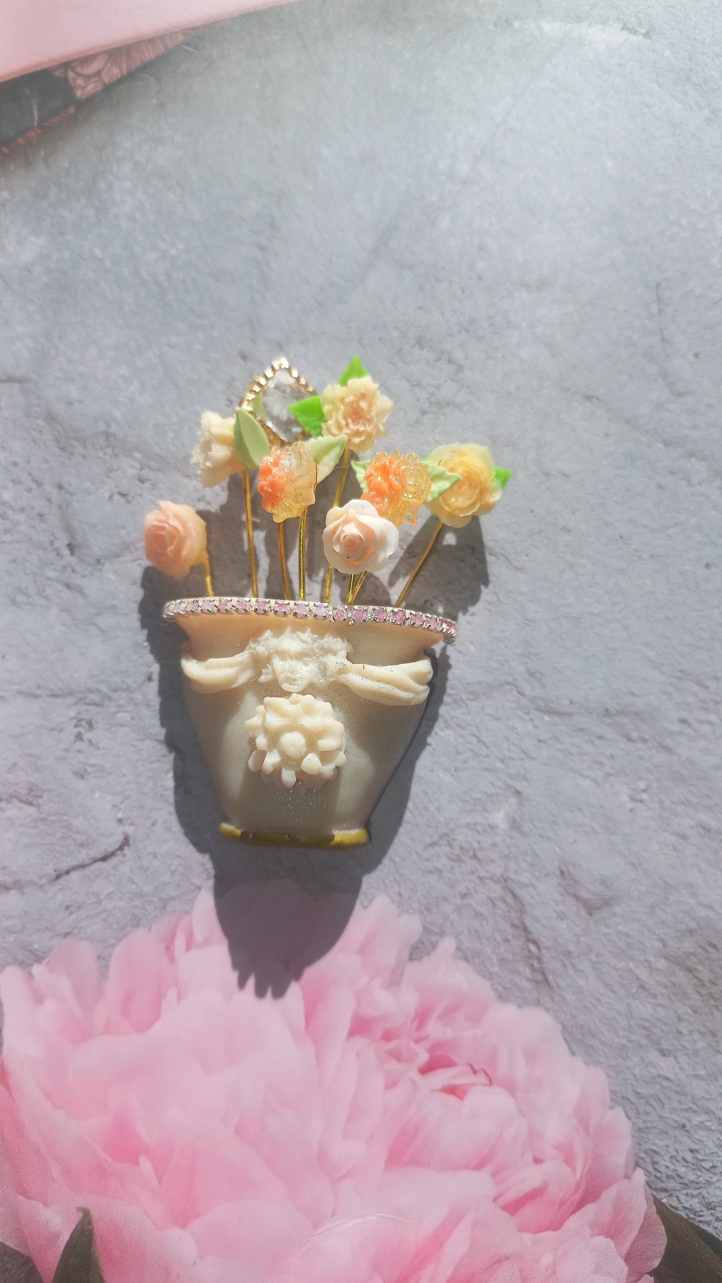 Beige cream colour garden flower pot brooch