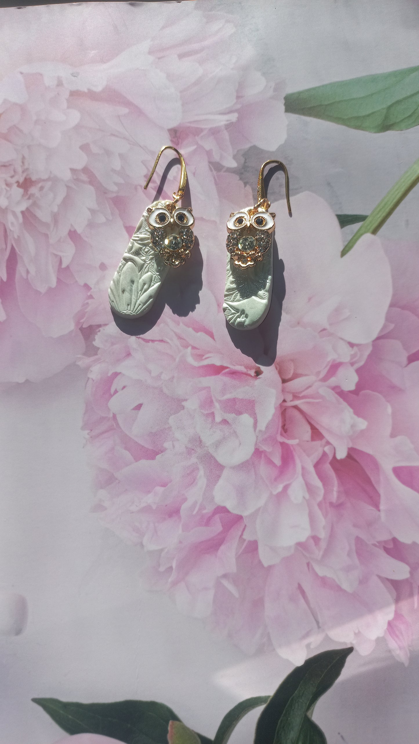 Pearl white Polymer clay earrings
