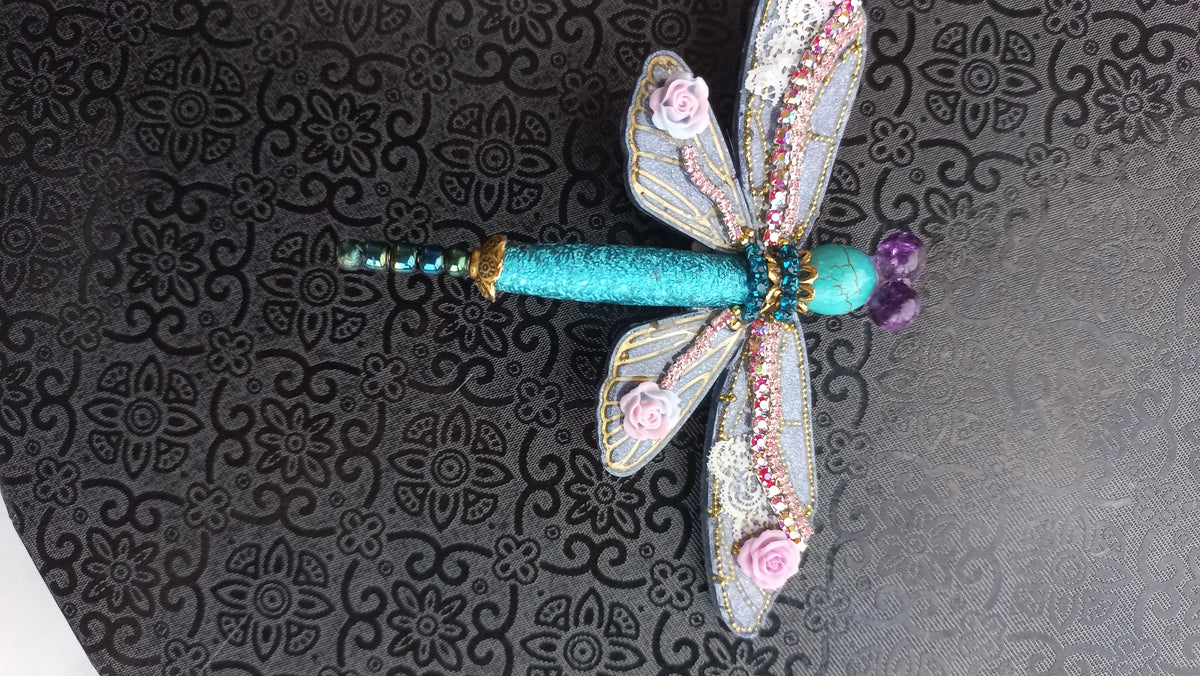 Resin dragonfly brooch