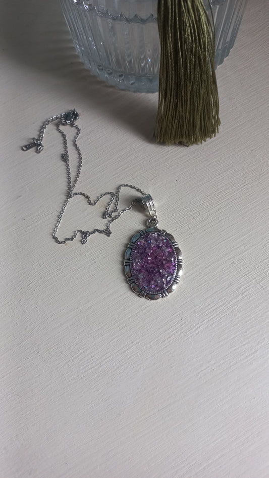 Purple coloured crushed glass in resin