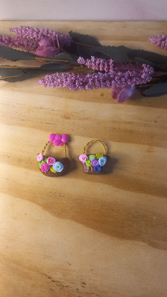 Picnic flower basket brooches